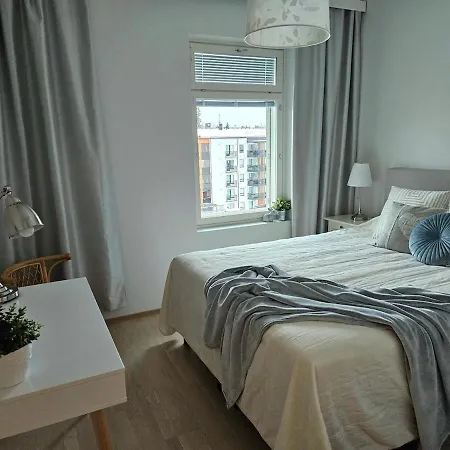 Stylish Floor Ap, With Private Parking, Next To A Tram Stop Apartment