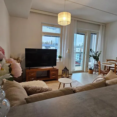 Stylish Floor Ap, With Private Parking, Next To A Tram Stop